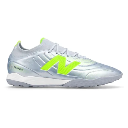 Turf New Balance Tekela AG Elite